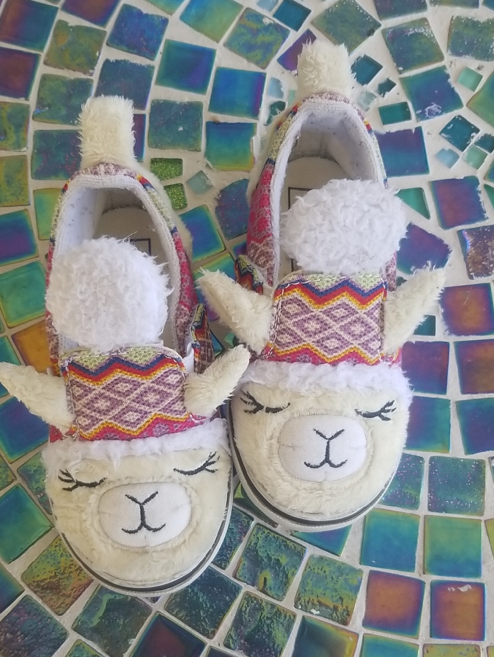 Vans Plush Llama Slip-On Sneakers Toddler Sz 7